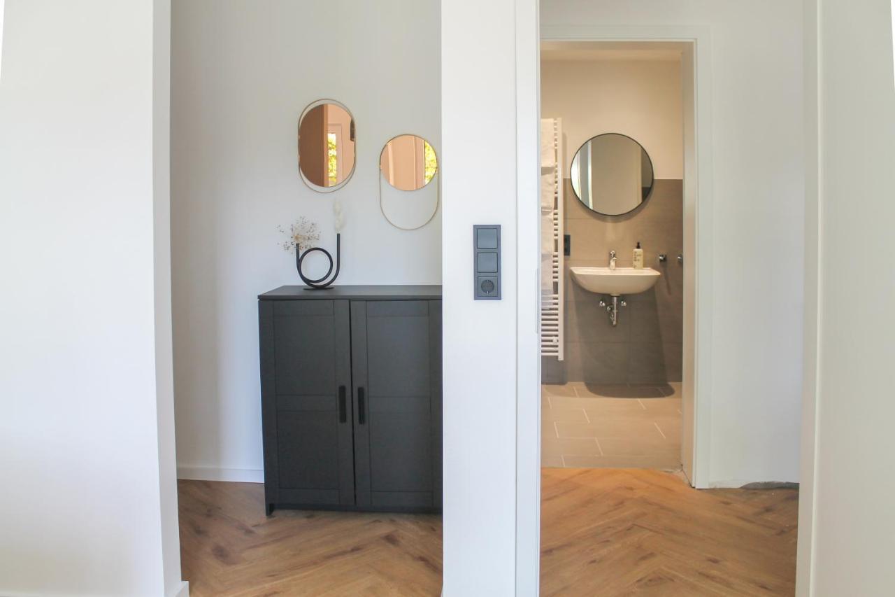 Modern Apartment - Fuer Freunde & Familien, Stadtnah, Parkplatz, E-Ladestation, Gitterbox Fuer Fahrraeder, Fitnessstudio, Digitale Gaestemappe Mit Restaurant- Und Unternehmenstipps كوبلنس المظهر الخارجي الصورة